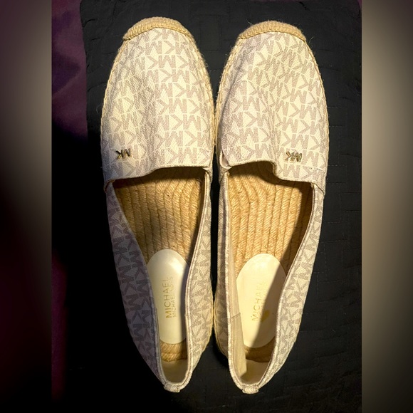 Michael Kors loafers - Picture 1 of 3